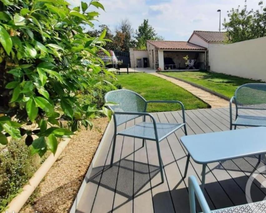 Gite La Bulle Avec Jardin A 15 Min Des Plages Saint-Benoist-sur-Mer Bagian luar foto