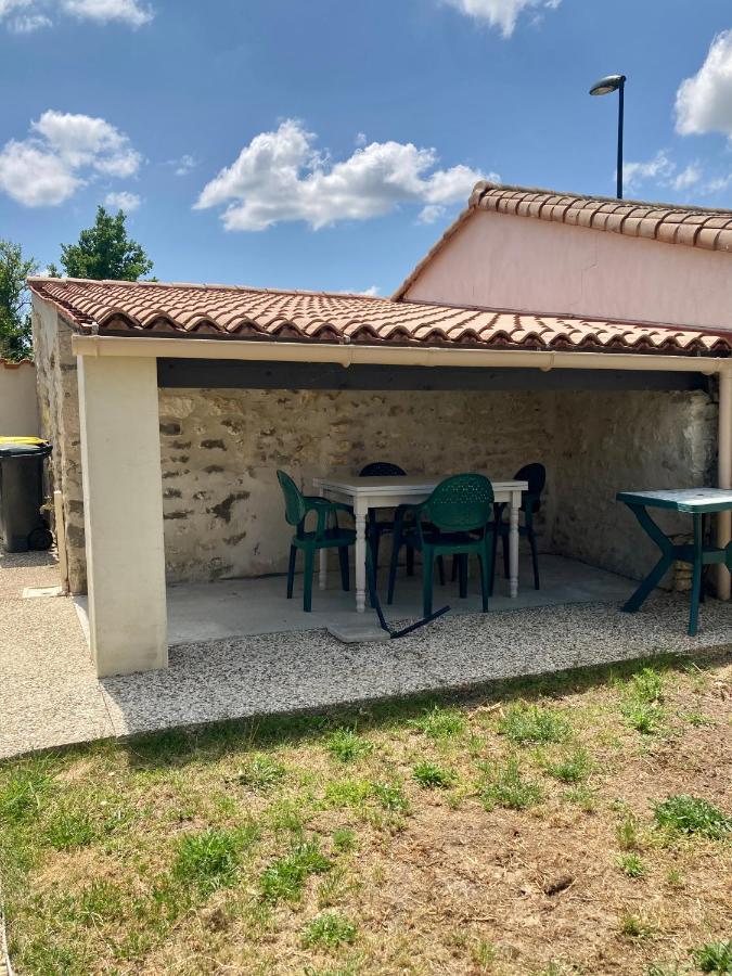 Gite La Bulle Avec Jardin A 15 Min Des Plages Saint-Benoist-sur-Mer Bagian luar foto